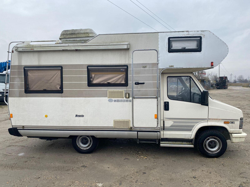 Fiat Ducato 2,8 tdi Hymer - Motorhome - Camping-car capucine: photos 4 Fiat Ducato 2,8 tdi Hymer - Motorhome - Camping-car capucine: photos 4