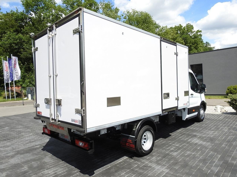 Ford TRANSIT CHŁODNIA KONTENER 0*C ZASILANIE 230V TEMPOMAT KLIMATYZAC - Utilitaire frigorifique: photos 3 Ford TRANSIT CHŁODNIA KONTENER 0*C ZASILANIE 230V TEMPOMAT KLIMATYZAC - Utilitaire frigorifique: photos 3