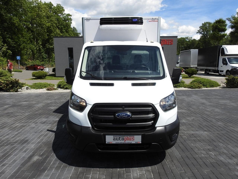 Ford TRANSIT CHŁODNIA KONTENER 0*C ZASILANIE 230V TEMPOMAT KLIMATYZAC - Utilitaire frigorifique: photos 5 Ford TRANSIT CHŁODNIA KONTENER 0*C ZASILANIE 230V TEMPOMAT KLIMATYZAC - Utilitaire frigorifique: photos 5