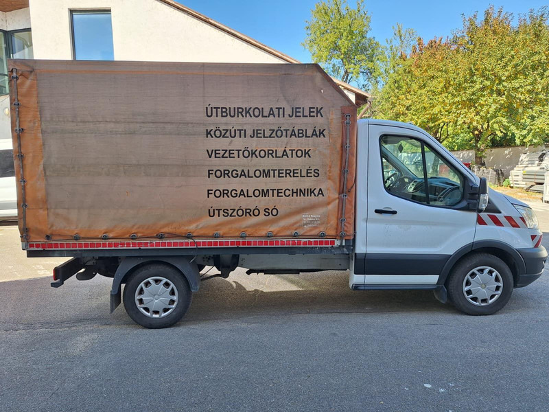 Ford Transit - Pritsche + Plane - Utilitaire rideaux coulissants (PLSC): photos 4 Ford Transit - Pritsche + Plane - Utilitaire rideaux coulissants (PLSC): photos 4