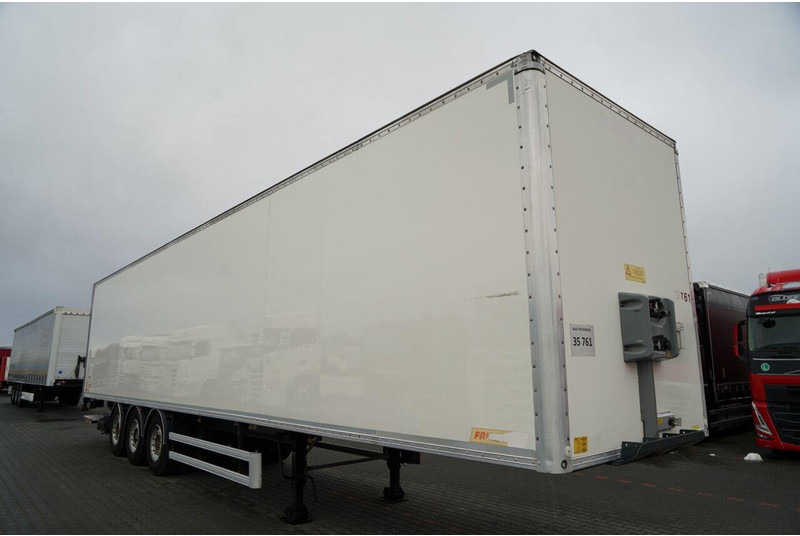 Fruehauf KONTENER / KOFFER / ROLETA / WINDA DOHALLNDIA / OŚ PODOSZONA / S - Semi-remorque fourgon: photos 2 Fruehauf KONTENER / KOFFER / ROLETA / WINDA DOHALLNDIA / OŚ PODOSZONA / S - Semi-remorque fourgon: photos 2
