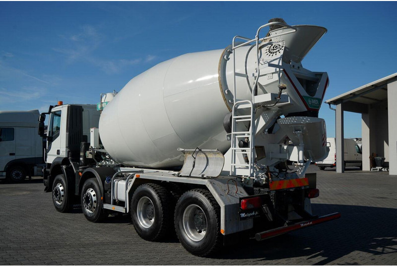 Iveco 400 SL X-WAY STRALIS / 8X4 / BETONOMIESZARKA / IMER / OPONY 100 - Camion malaxeur: photos 4 Iveco 400 SL X-WAY STRALIS / 8X4 / BETONOMIESZARKA / IMER / OPONY 100 - Camion malaxeur: photos 4