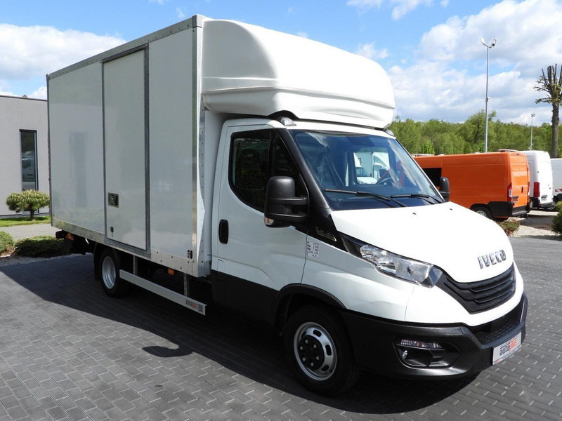 Iveco DAILY 35C16 KONTENER WINDA 8 PALET TEMPOMAT AUTOMAT HI-MATIC BLI - Fourgon grand volume: photos 4 Iveco DAILY 35C16 KONTENER WINDA 8 PALET TEMPOMAT AUTOMAT HI-MATIC BLI - Fourgon grand volume: photos 4