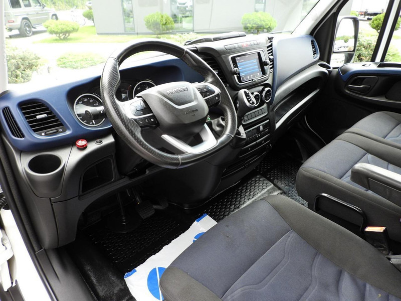 Iveco DAILY 35C18 WYWROTKA TROJSTRONNA HDS 3 MIEJSCA TEMPOMAT LEDY AUT - Utilitaire benne: photos 2 Iveco DAILY 35C18 WYWROTKA TROJSTRONNA HDS 3 MIEJSCA TEMPOMAT LEDY AUT - Utilitaire benne: photos 2