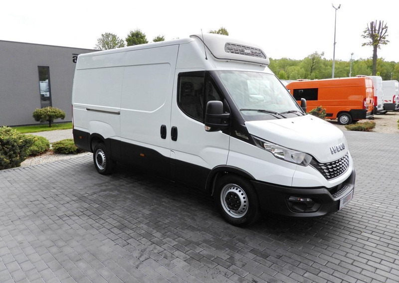 Iveco DAILY 35S14 FURGON CHŁODNIA -10*C ZASILANIE 230V TEMPOMAT AUTOMA - Utilitaire frigorifique: photos 4 Iveco DAILY 35S14 FURGON CHŁODNIA -10*C ZASILANIE 230V TEMPOMAT AUTOMA - Utilitaire frigorifique: photos 4