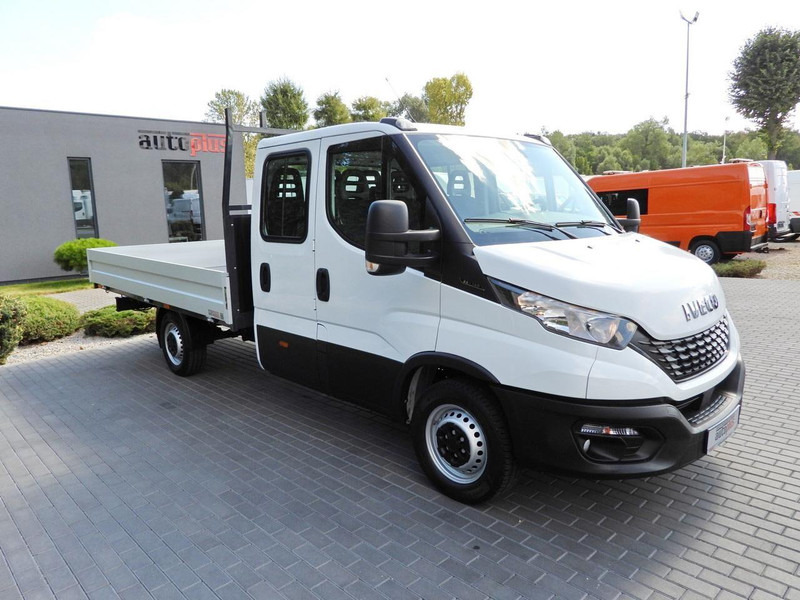Iveco DAILY 35S14 SKRZYNIA PODWÓJNA KABINA DOKA 7 MIEJSC TEMPOMAT KLIM - Utilitaire plateau, Utilitaire double cabine: photos 4 Iveco DAILY 35S14 SKRZYNIA PODWÓJNA KABINA DOKA 7 MIEJSC TEMPOMAT KLIM - Utilitaire plateau, Utilitaire double cabine: photos 4