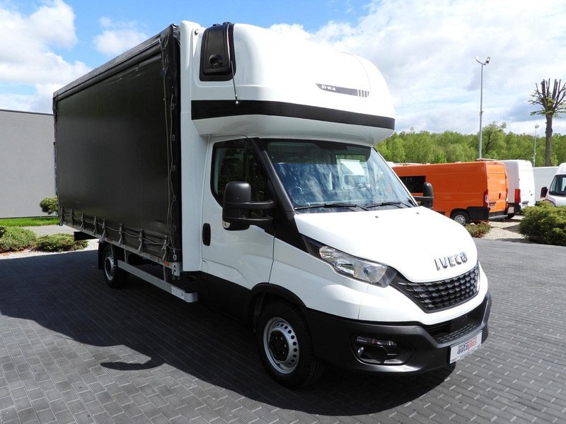 Iveco DAILY 35S18 PLANDEKA 10 PALET WEBASTO TEMPOMAT KLIMATYZACJA 18 - Utilitaire rideaux coulissants (PLSC): photos 4 Iveco DAILY 35S18 PLANDEKA 10 PALET WEBASTO TEMPOMAT KLIMATYZACJA 18 - Utilitaire rideaux coulissants (PLSC): photos 4