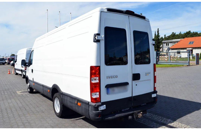Iveco Daily 35C15 Furgon L4H3 Brygadówka 6-seater Doka Doubel Cabin - Minibus, Transport de personnes: photos 4 Iveco Daily 35C15 Furgon L4H3 Brygadówka 6-seater Doka Doubel Cabin - Minibus, Transport de personnes: photos 4