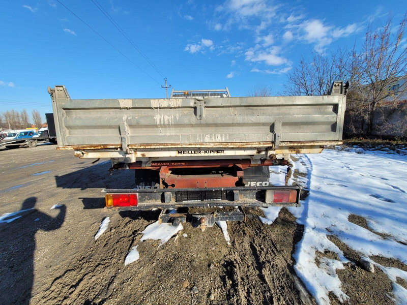 Camion benne Iveco Daily 65 C 17 3 sided tipper 6,5t: photos 9 Camion benne Iveco Daily 65 C 17 3 sided tipper 6,5t: photos 9