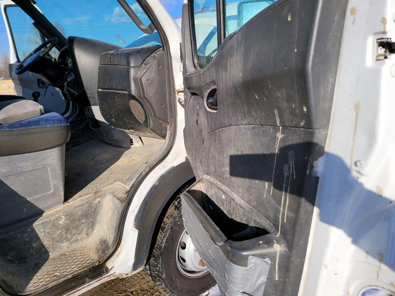 Camion benne Iveco Daily 65 C 17 3 sided tipper 6,5t: photos 10 Camion benne Iveco Daily 65 C 17 3 sided tipper 6,5t: photos 10