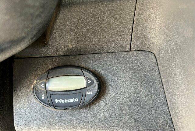 Iveco Daily 70C17 - Camion benne: photos 5 Iveco Daily 70C17 - Camion benne: photos 5