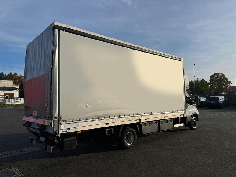 Iveco Daily 72C18 70C18 CURTAINE TILT+LIFT 1.HAND LED FULL OPTION - Camion à rideaux coulissants: photos 5 Iveco Daily 72C18 70C18 CURTAINE TILT+LIFT 1.HAND LED FULL OPTION - Camion à rideaux coulissants: photos 5