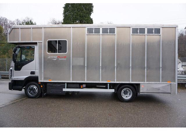 Iveco EUROCARGO 80-190 Lószállító - Camion bétaillère: photos 4 Iveco EUROCARGO 80-190 Lószállító - Camion bétaillère: photos 4