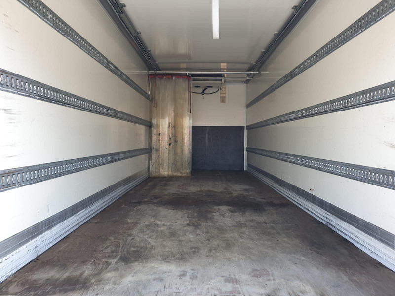 MAN TGL 12.220 - Camion frigorifique: photos 4 MAN TGL 12.220 - Camion frigorifique: photos 4