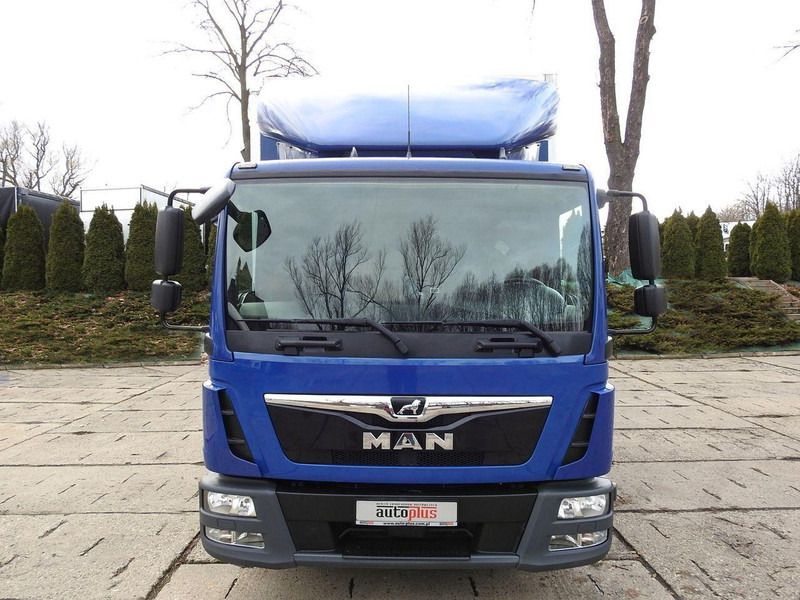 MAN TGL 12.220 KONTENER WINDA 18 PALET TEMPOMAT KLIMATYZACJA PNEUMAT - Camion fourgon: photos 5 MAN TGL 12.220 KONTENER WINDA 18 PALET TEMPOMAT KLIMATYZACJA PNEUMAT - Camion fourgon: photos 5