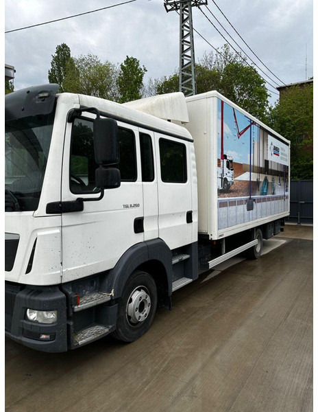 MAN TGL 8.250 - Camion fourgon: photos 1 MAN TGL 8.250 - Camion fourgon: photos 1