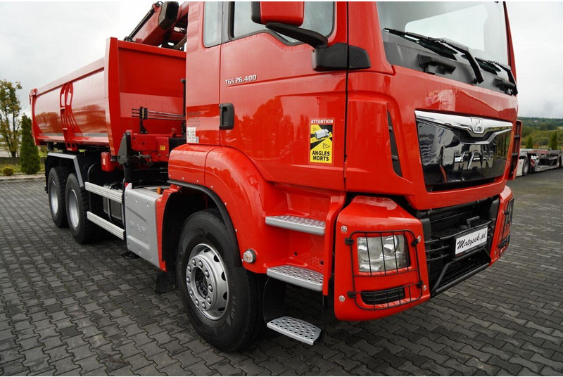 Camion benne, Camion grue MAN TGS 26.400 / 6x4 / WYWROTKA 2 STRONNA  + HDS HMF 1530 K2  / HYDR: photos 18