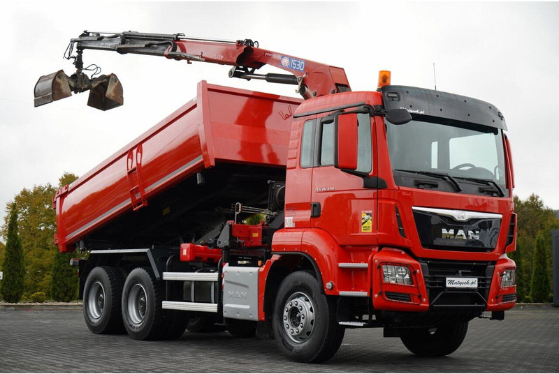 Camion benne, Camion grue MAN TGS 26.400 / 6x4 / WYWROTKA 2 STRONNA  + HDS HMF 1530 K2  / HYDR: photos 6