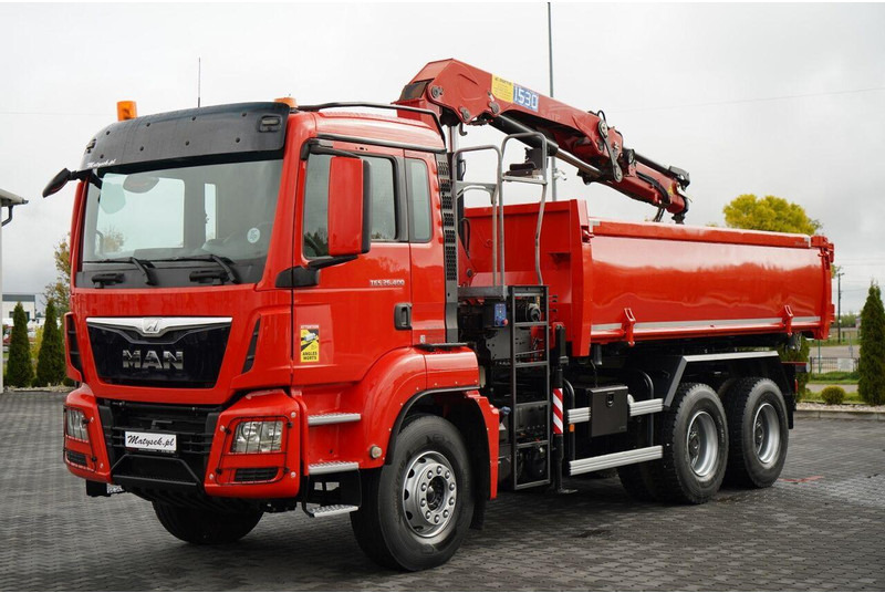 Camion benne, Camion grue MAN TGS 26.400 / 6x4 / WYWROTKA 2 STRONNA  + HDS HMF 1530 K2  / HYDR: photos 14