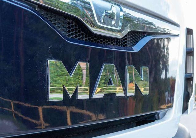 MAN TGS 26.400 6x6 PALFINGER PK 33002 EH Crane Kran - Camion plateau, Camion grue: photos 5 MAN TGS 26.400 6x6 PALFINGER PK 33002 EH Crane Kran - Camion plateau, Camion grue: photos 5