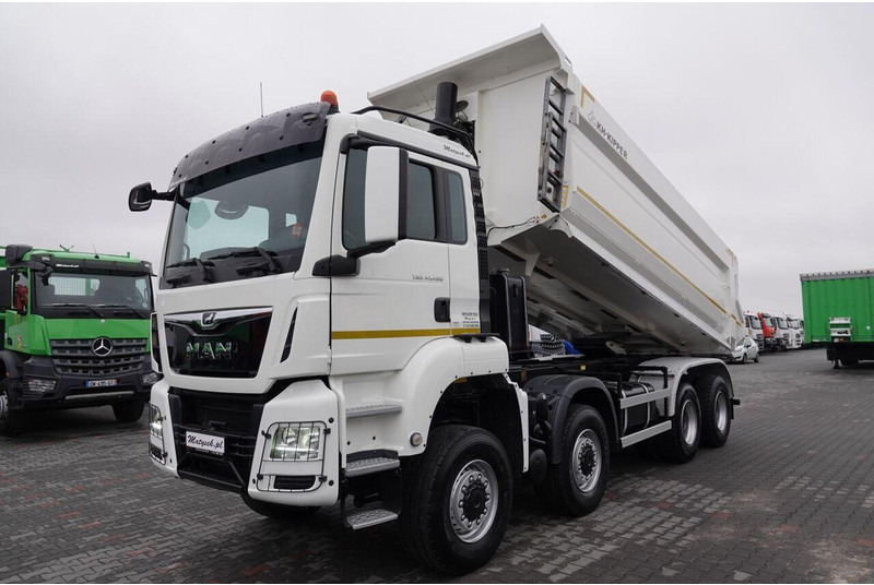 MAN TGS 41.460 / 8x8 / WYWROTKA TYLNOZSYP / MANUAL / KH-KIPPER / EUR - Camion benne: photos 3 MAN TGS 41.460 / 8x8 / WYWROTKA TYLNOZSYP / MANUAL / KH-KIPPER / EUR - Camion benne: photos 3