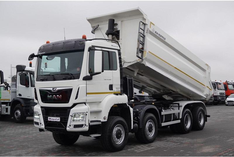 MAN TGS 41.460 / 8x8 / WYWROTKA TYLNOZSYP / MANUAL / KH-KIPPER / EUR - Camion benne: photos 1 MAN TGS 41.460 / 8x8 / WYWROTKA TYLNOZSYP / MANUAL / KH-KIPPER / EUR - Camion benne: photos 1