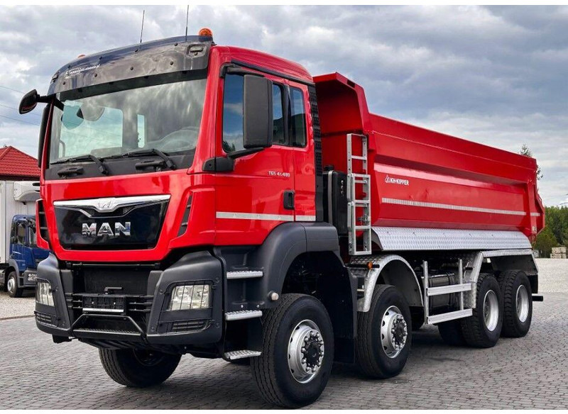 MAN TGS 41.480 8x8 - Camion benne: photos 3 MAN TGS 41.480 8x8 - Camion benne: photos 3