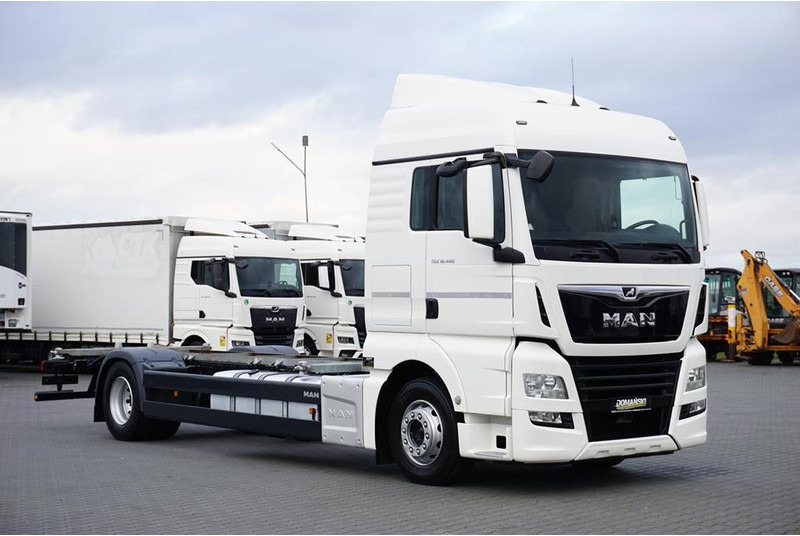 MAN TGX / 18.460 / ACC / E 6 / XLX / BDF / 7,15 M , 7,45 M - Châssis cabine: photos 1 MAN TGX / 18.460 / ACC / E 6 / XLX / BDF / 7,15 M , 7,45 M - Châssis cabine: photos 1