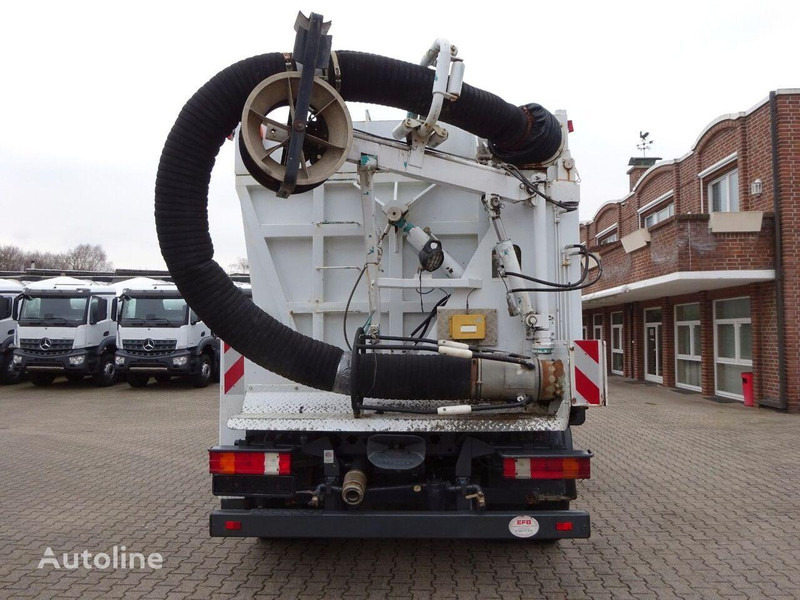 Mercedes-Benz 2527 - Camion hydrocureur: photos 4 Mercedes-Benz 2527 - Camion hydrocureur: photos 4