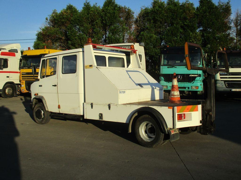 Mercedes-Benz 711D - Doka towing truck - Remorqueuse: photos 2 Mercedes-Benz 711D - Doka towing truck - Remorqueuse: photos 2