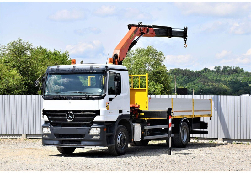 Mercedes-Benz ACTROS 1832 - Camion benne, Camion grue: photos 2 Mercedes-Benz ACTROS 1832 - Camion benne, Camion grue: photos 2