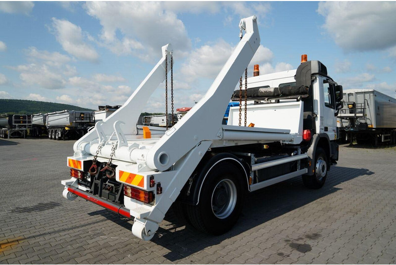 Mercedes-Benz ACTROS 1836 / 4X2 / BRAMOWIEC / PALFINGER M12T / EURO 6 / SPROW - Camion multibenne: photos 4 Mercedes-Benz ACTROS 1836 / 4X2 / BRAMOWIEC / PALFINGER M12T / EURO 6 / SPROW - Camion multibenne: photos 4