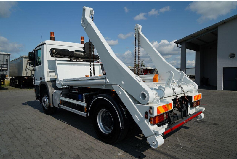 Mercedes-Benz ACTROS 1836 / 4X2 / BRAMOWIEC / PALFINGER M12T / EURO 6 / SPROW - Camion multibenne: photos 3 Mercedes-Benz ACTROS 1836 / 4X2 / BRAMOWIEC / PALFINGER M12T / EURO 6 / SPROW - Camion multibenne: photos 3