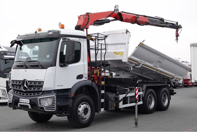 Mercedes-Benz AROCS 2636 - Camion benne, Camion grue: photos 1 Mercedes-Benz AROCS 2636 - Camion benne, Camion grue: photos 1
