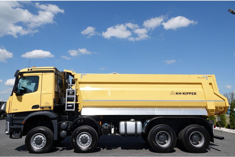 Camion benne Mercedes-Benz AROCS 4145 / 8x8 / WYWROTKA TYLNOZSYPOWA / KH KIPPER  / EURO 6: photos 14