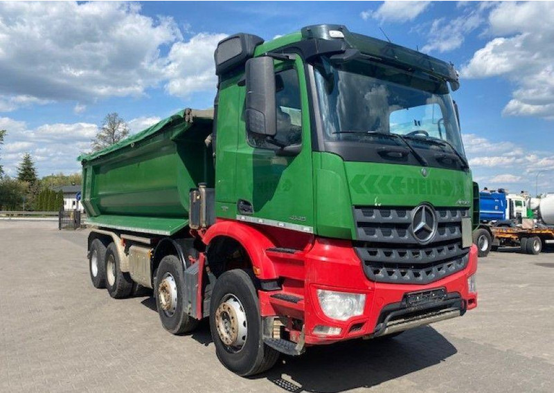 Mercedes-Benz AROCS 4145 - Camion benne: photos 1 Mercedes-Benz AROCS 4145 - Camion benne: photos 1