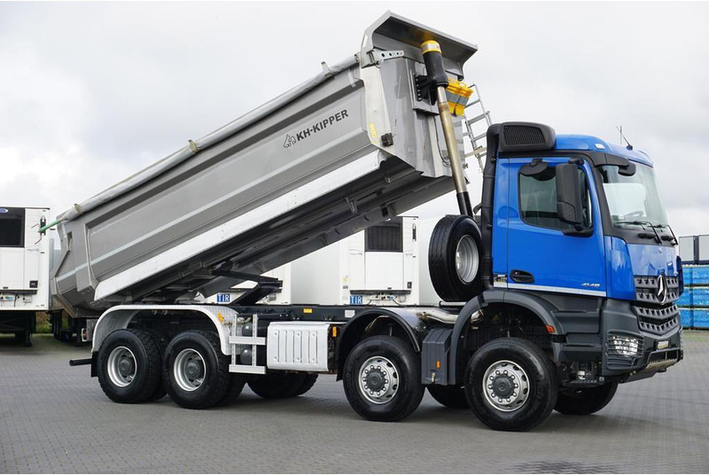 Mercedes-Benz AROCS / 4145 / E 6 / WYWROTKA / 8 X 8 - Camion benne: photos 4 Mercedes-Benz AROCS / 4145 / E 6 / WYWROTKA / 8 X 8 - Camion benne: photos 4