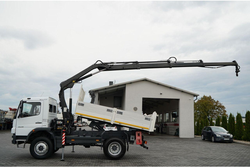Mercedes-Benz ATEGO 1629 / 4x4 / WYWROTKA + HDS HIAB 111 B-3 / PILOT / ROTAT - Camion benne, Camion grue: photos 3 Mercedes-Benz ATEGO 1629 / 4x4 / WYWROTKA + HDS HIAB 111 B-3 / PILOT / ROTAT - Camion benne, Camion grue: photos 3