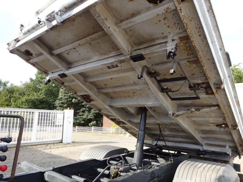 Utilitaire benne Mercedes-Benz Atego 818 3 way Meiller tipper + crane Terex 36.2: photos 12