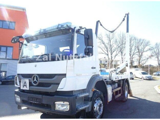 Mercedes-Benz Axor 1833 - Camion multibenne: photos 3 Mercedes-Benz Axor 1833 - Camion multibenne: photos 3