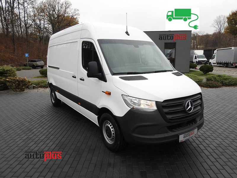 Mercedes-Benz ESPRINTER NOWY ELEKTRYCZNY FURGON AUTOMAT GWARANCJA 95KM [ 607 - Fourgon grand volume, Utilitaire électrique: photos 1 Mercedes-Benz ESPRINTER NOWY ELEKTRYCZNY FURGON AUTOMAT GWARANCJA 95KM [ 607 - Fourgon grand volume, Utilitaire électrique: photos 1