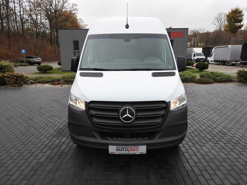 Mercedes-Benz ESPRINTER NOWY ELEKTRYCZNY FURGON AUTOMAT GWARANCJA 95KM [ 607 - Fourgon grand volume, Utilitaire électrique: photos 5 Mercedes-Benz ESPRINTER NOWY ELEKTRYCZNY FURGON AUTOMAT GWARANCJA 95KM [ 607 - Fourgon grand volume, Utilitaire électrique: photos 5