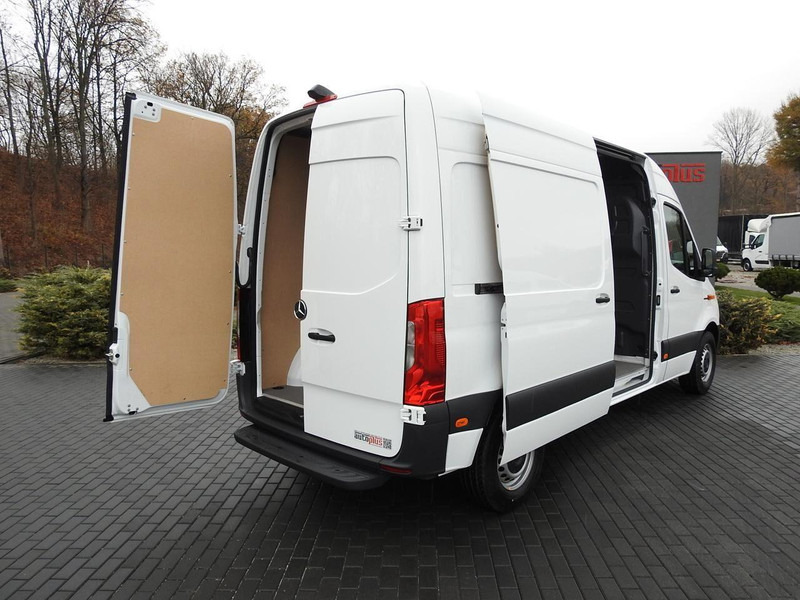 Mercedes-Benz ESPRINTER NOWY ELEKTRYCZNY FURGON AUTOMAT GWARANCJA 95KM [ 607 - Fourgon grand volume, Utilitaire électrique: photos 3 Mercedes-Benz ESPRINTER NOWY ELEKTRYCZNY FURGON AUTOMAT GWARANCJA 95KM [ 607 - Fourgon grand volume, Utilitaire électrique: photos 3