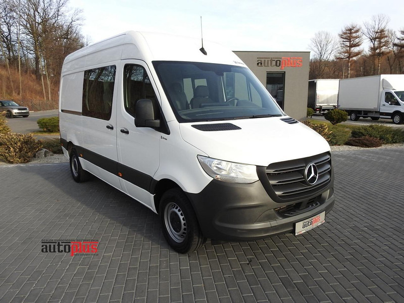 Mercedes-Benz SPRINTER 314 FURGON BRYGADÓWKA 6 MIEJSC TEMPOMAT KLIMATYZACJA - Minibus, Transport de personnes: photos 1 Mercedes-Benz SPRINTER 314 FURGON BRYGADÓWKA 6 MIEJSC TEMPOMAT KLIMATYZACJA - Minibus, Transport de personnes: photos 1