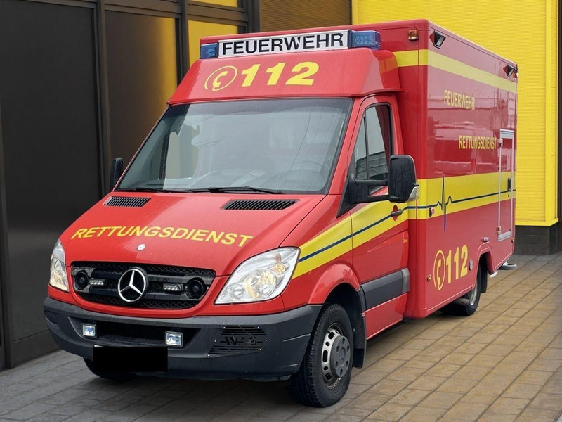 Mercedes-Benz Sprinter 516 CDI Ambulance car - Ambulance: photos 1 Mercedes-Benz Sprinter 516 CDI Ambulance car - Ambulance: photos 1