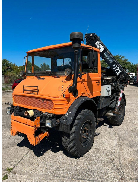 Mercedes-Benz UNIMOG - Motoculteur: photos 2 Mercedes-Benz UNIMOG - Motoculteur: photos 2