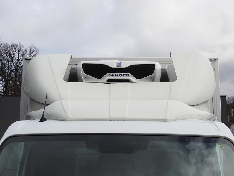 Utilitaire frigorifique Renault MASTER  CHŁODNIA KONTENER 0*C LEDY KLIMATYZACJA  145KM [ 405777: photos 16 Utilitaire frigorifique Renault MASTER  CHŁODNIA KONTENER 0*C LEDY KLIMATYZACJA  145KM [ 405777: photos 16