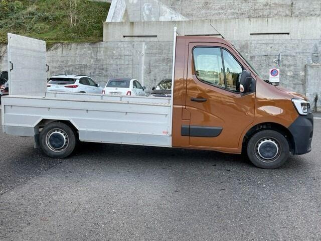 Renault Master 150 dci - plató + rámpa - Utilitaire plateau: photos 4 Renault Master 150 dci - plató + rámpa - Utilitaire plateau: photos 4