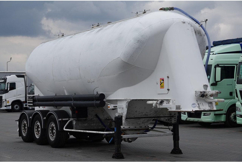 SPITZER CEMENTONACZEPA / 37 000 L / SILOS / 3 KOMORY / OSIE SAF / ALUFEL - Citerne pulvérulente: photos 1 SPITZER CEMENTONACZEPA / 37 000 L / SILOS / 3 KOMORY / OSIE SAF / ALUFEL - Citerne pulvérulente: photos 1