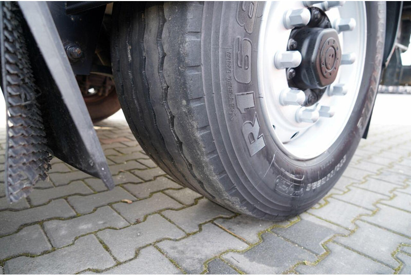 Semi-remorque plateau Samro: photos 19 Semi-remorque plateau Samro: photos 19